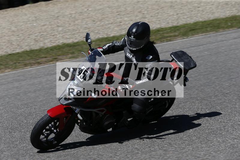 /15 22.05.2026  Plüss Moto Sport  Discover the Bike ADR /Gruppe gruen - Bike 1/45